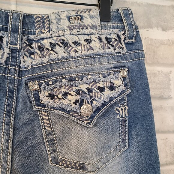 Miss Me Signature Slim Bootcut Denim Jeans Rhinestone Embroidered Embellished 28 - Picture 10 of 12